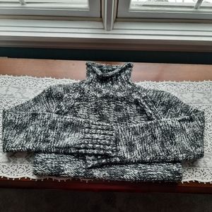 Columbia sweater sz S acrylic wool blend, soft